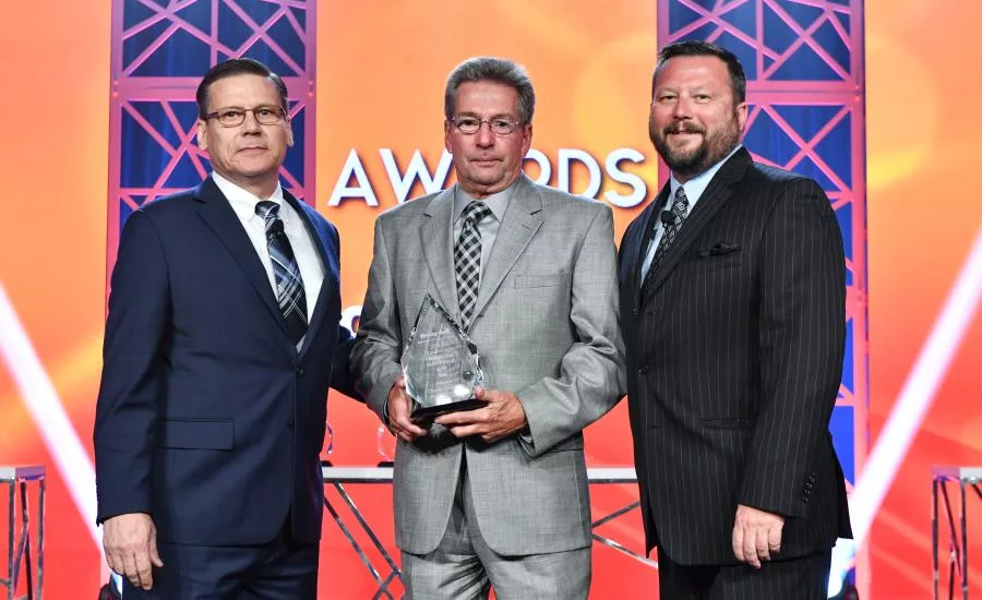 Resi-Salesperson-Alarm-Protection-Services-Larry-Frilot-Accepting-for-Charles-DourouxWEB.jpg