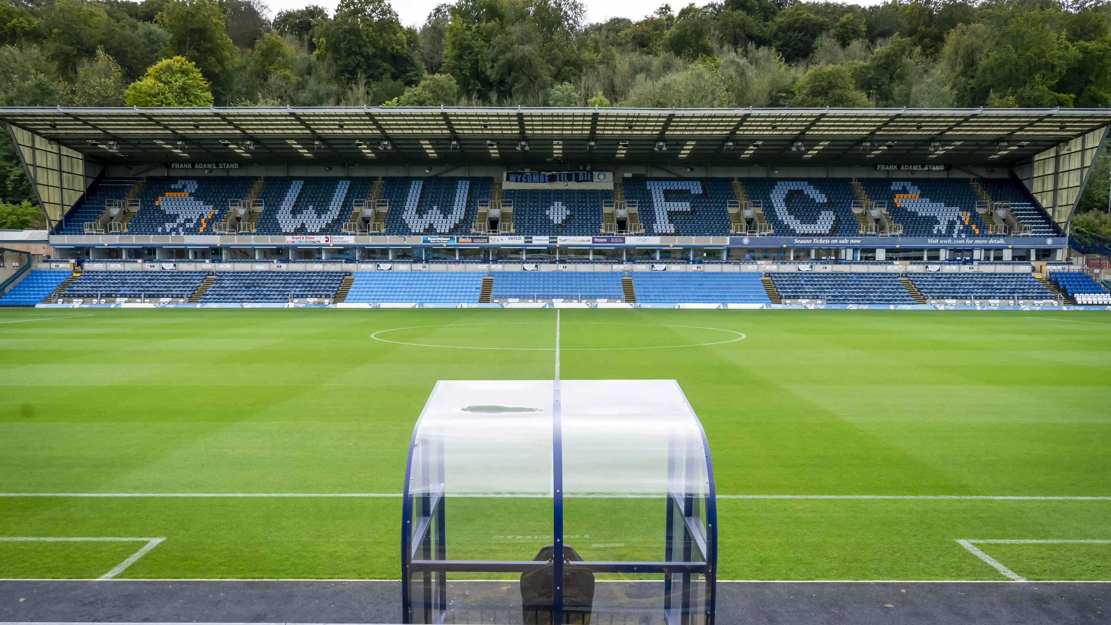 Praesensa-public-address-system-keeps-fans-safe-at-English-Football-League-stadium.jpg