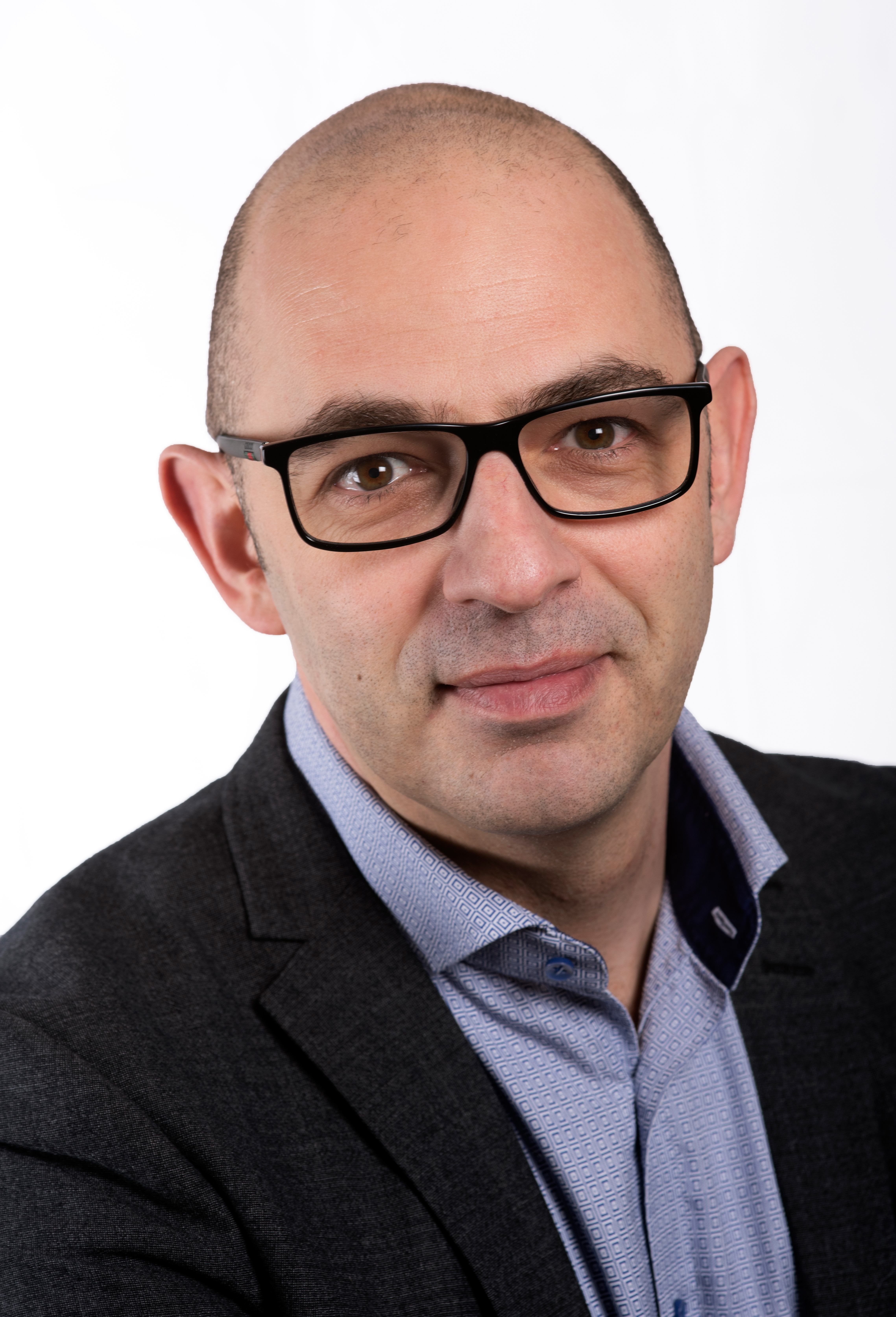Leo Levit