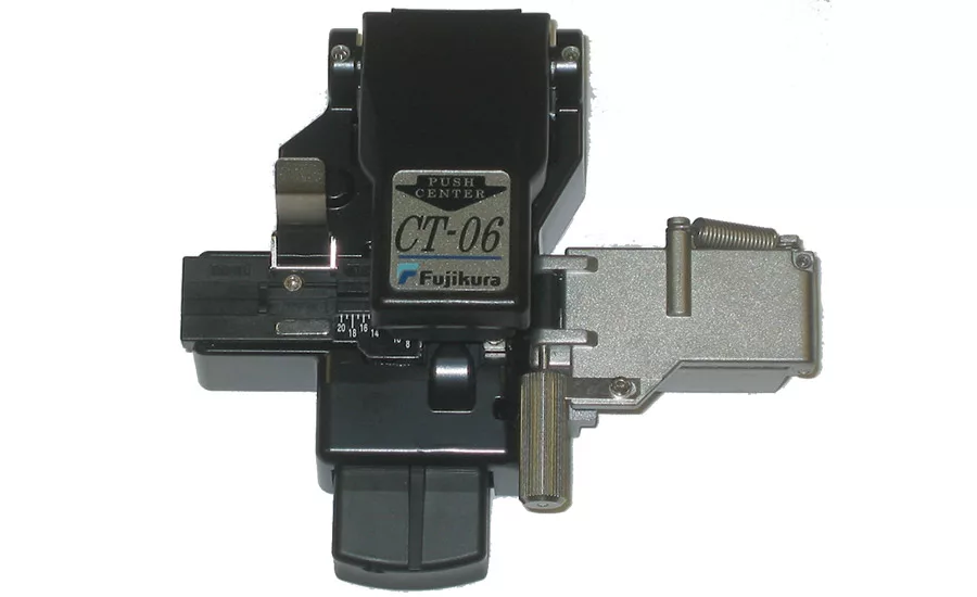 Proper fiber connector