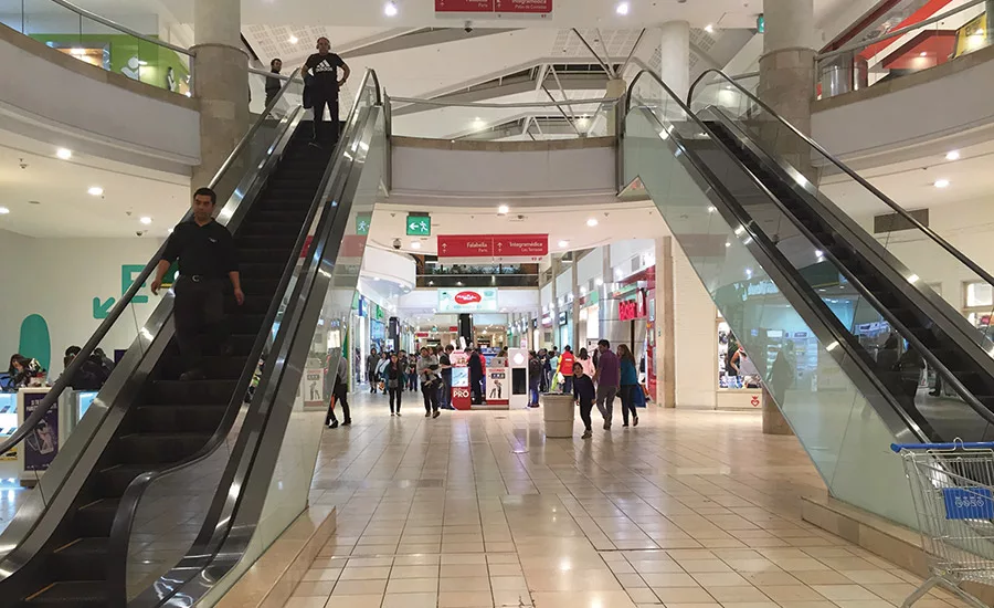 Mall Plaza