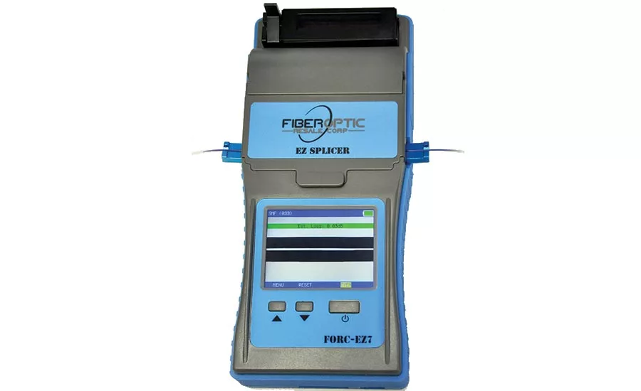 The kit comes with everything you need to perform fiber optic splicing