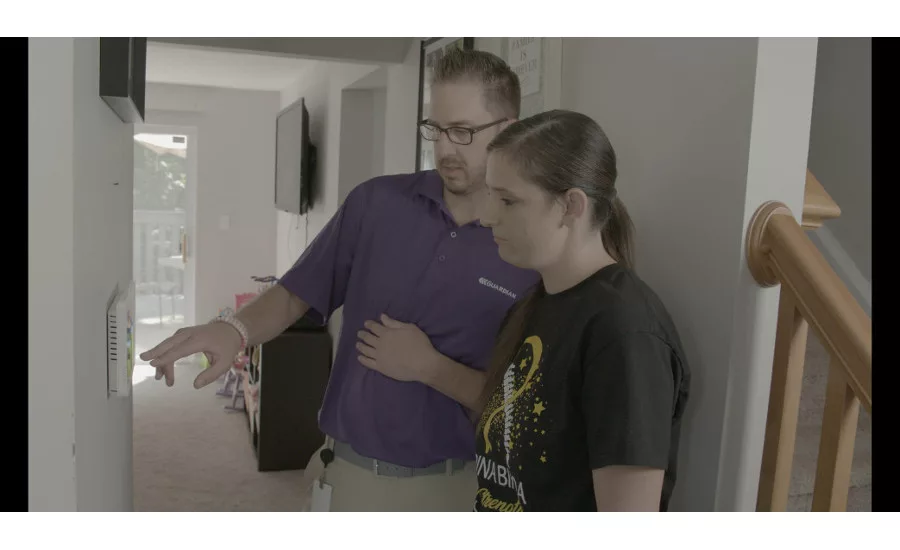 Guardian Rep Shows Family Their New Panel