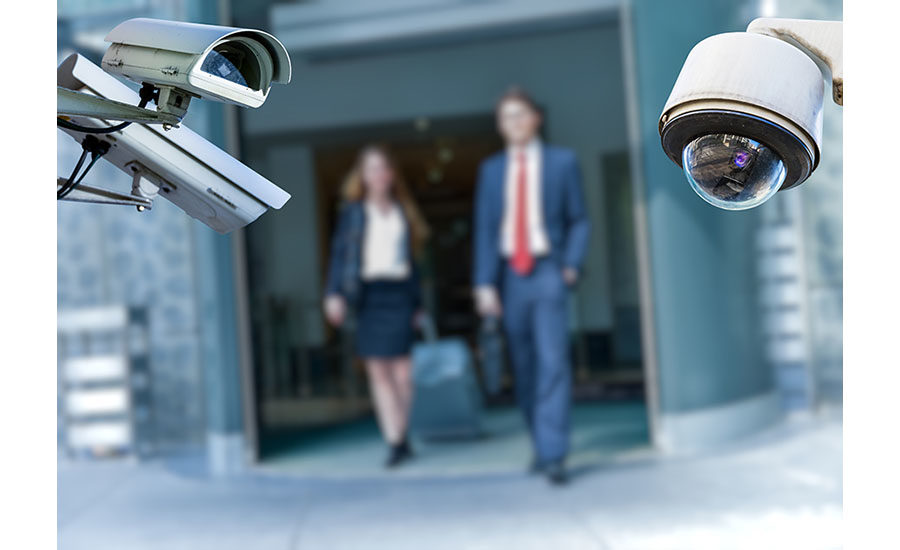 Privacy vs Safety: Balancing Employee Rights with Surveillance Cameras
