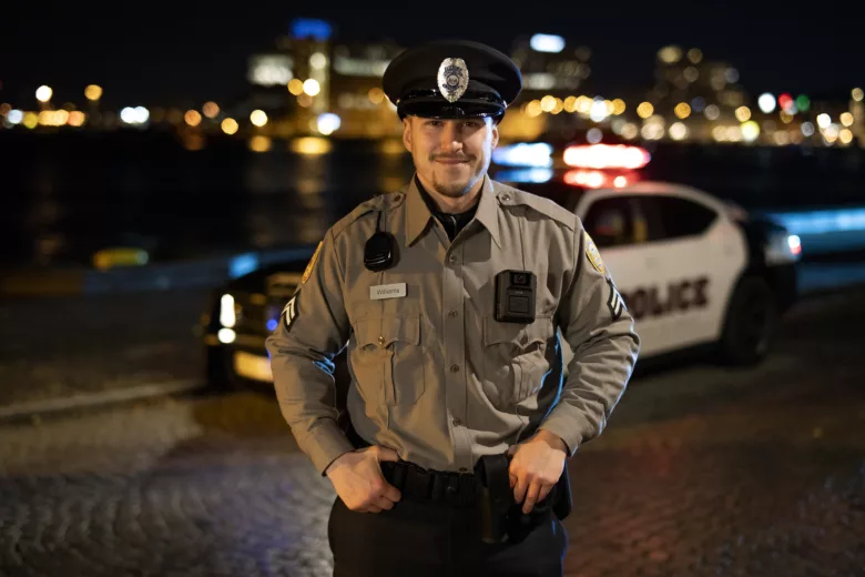 image of the AXIS W400 Body Worn Activation Kit