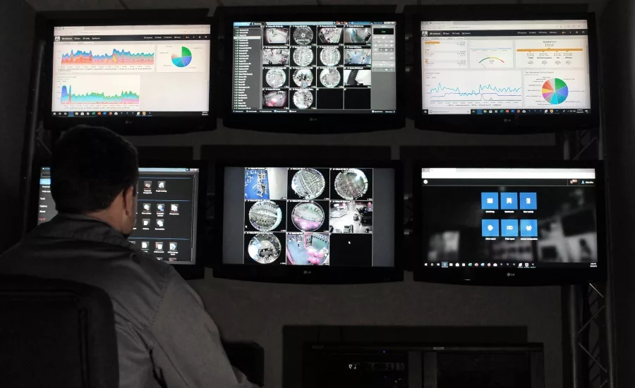 Monitoring-Center-1-reduced.jpg