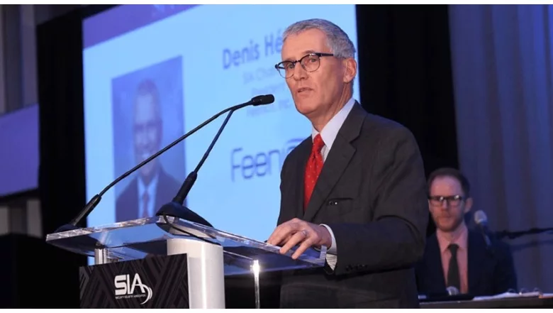 Image of Denis Hebert.