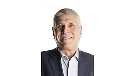 Image of Avi Lupo