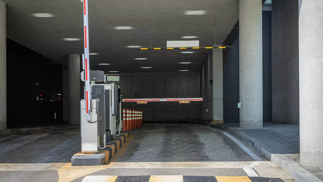 Gate Control 2