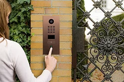 DoorBird bronze